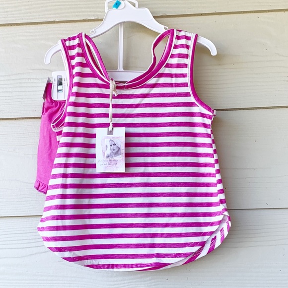 Jessica Simpson NO DRAMA WITH THIS LLAMA SHORT SET - Picture 3 of 4